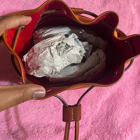 Dooney & Bourke Orange Shoulder Bag - Picture 3 of 4